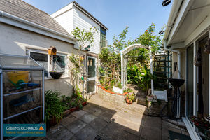 Garden- click for photo gallery